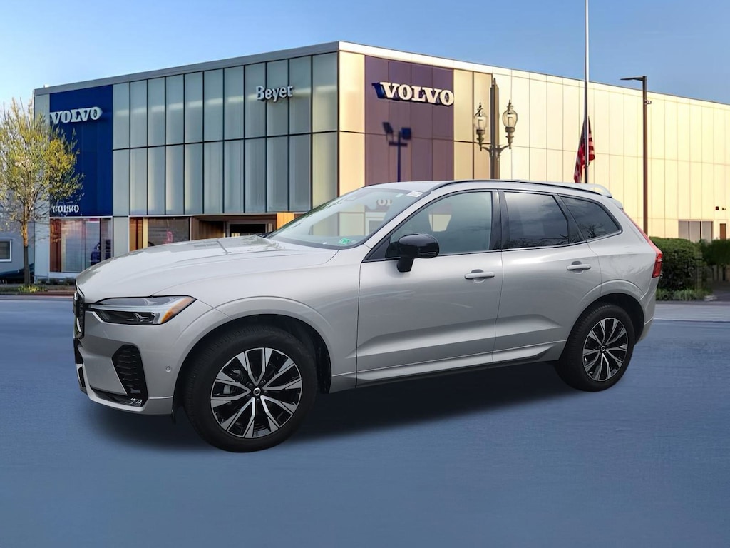 Used 2025 Volvo XC60 B5 Plus SUV