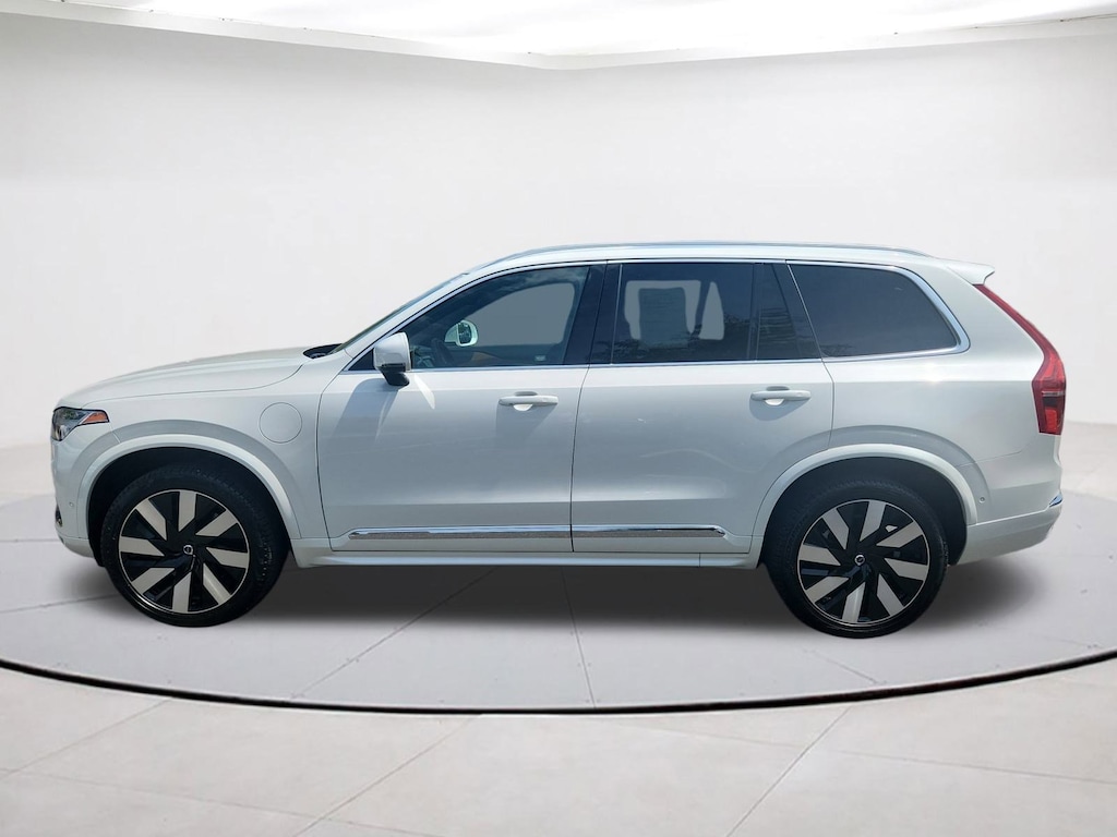 Used 2024 Volvo XC90 Recharge Plug-In Hybrid T8 Plus Bright 7-Seater SUV