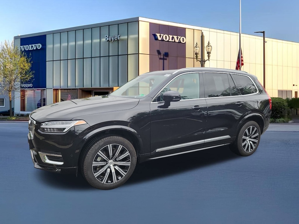 Certified 2025 Volvo XC90 B6 Plus 7-Seater SUV
