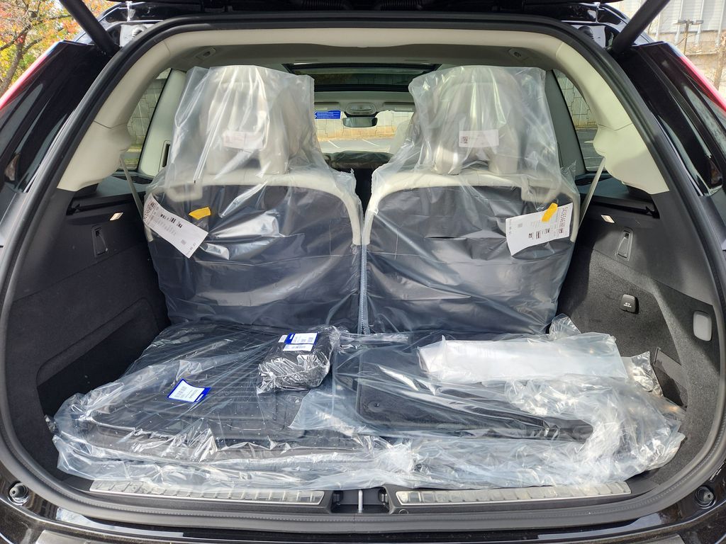 2026 Volvo XC90 Ultra - Photo 7