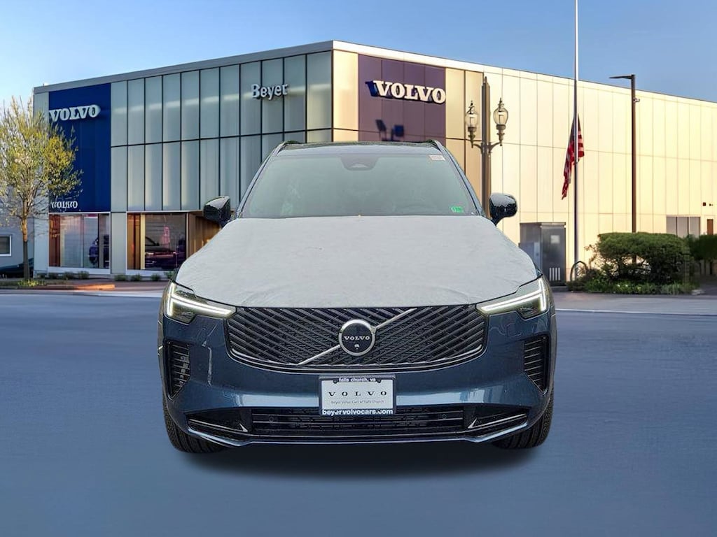 New 2026 Volvo XC90 B6 Ultra Dark Theme 6-Seater SUV