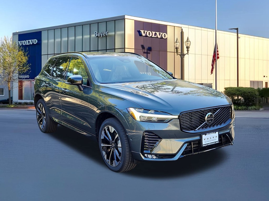 New 2026 Volvo XC60 B5 Plus SUV