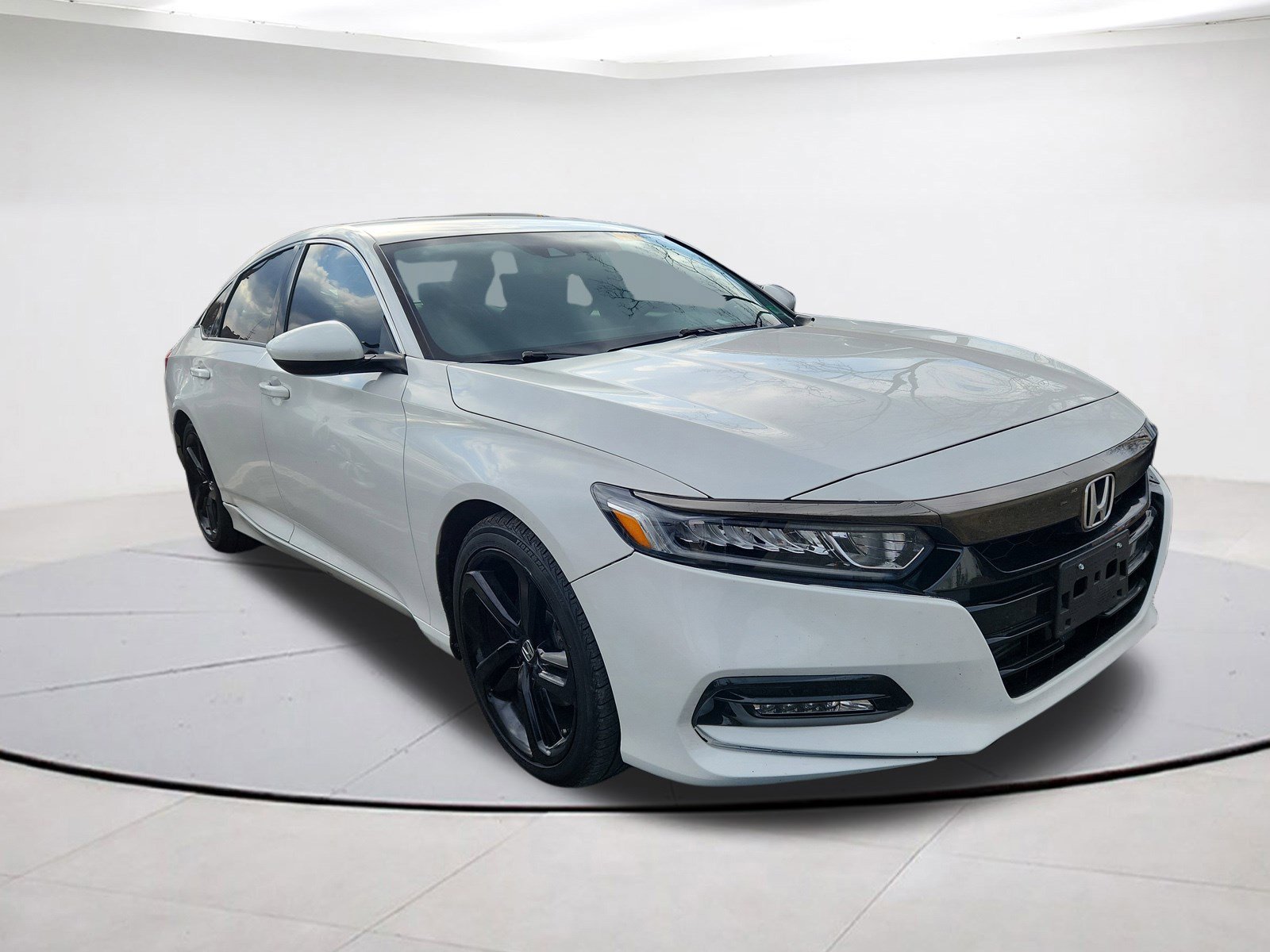 2020 Honda Accord Sport's photo