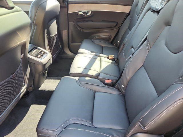 2026 Volvo XC90 Ultra - Photo 21