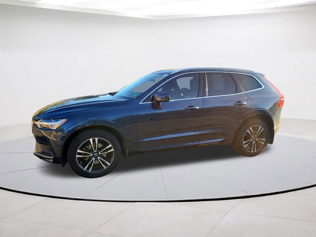 Used 2021 Volvo XC60 T5 Momentum SUV