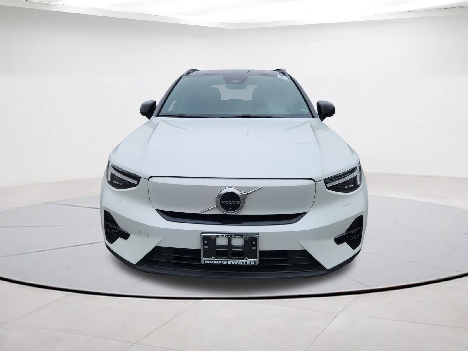 Used 2023 Volvo XC40 Ultimate with VIN YV4ED3UM5P2094557 for sale in Falls Church, VA