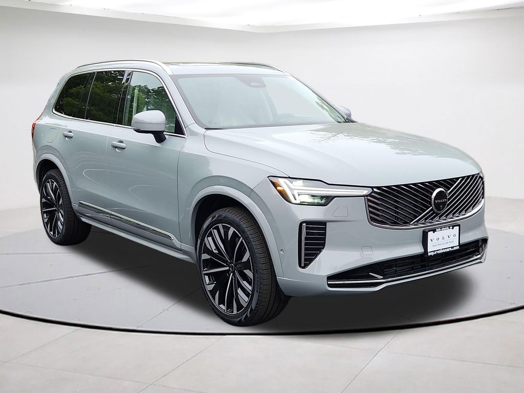 2026 Volvo XC90 T8 Recharge Ultra Bright 4WD's photo