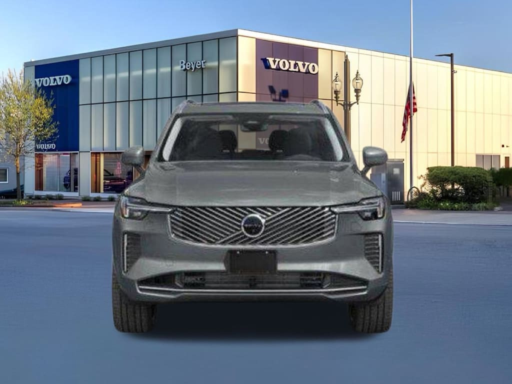 New 2026 Volvo XC90 plug-in hybrid T8 Plus 6-Seater SUV