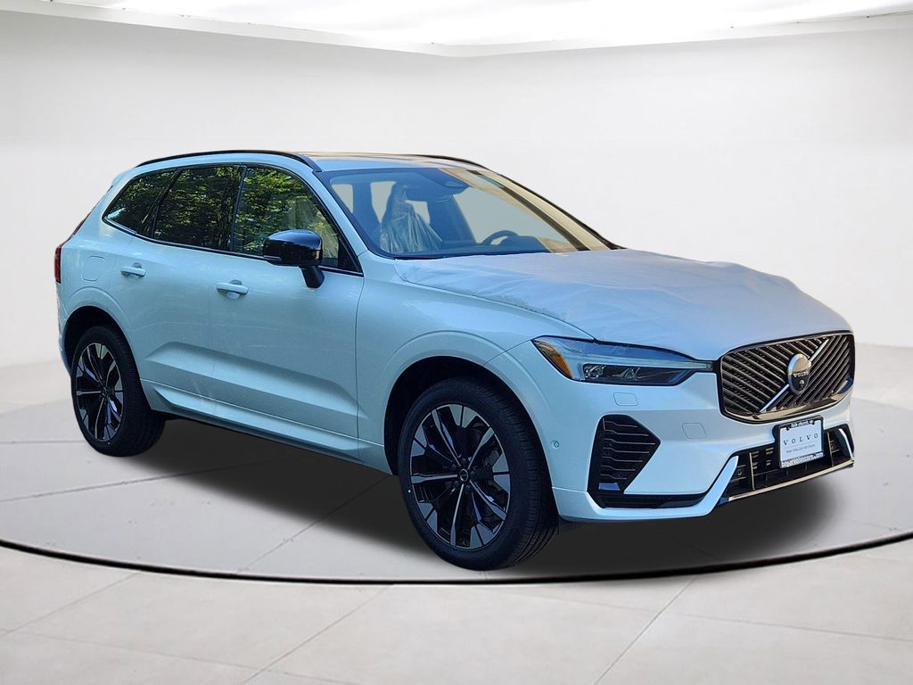 2026 Volvo XC60 T8 Plus Dark AWD's photo