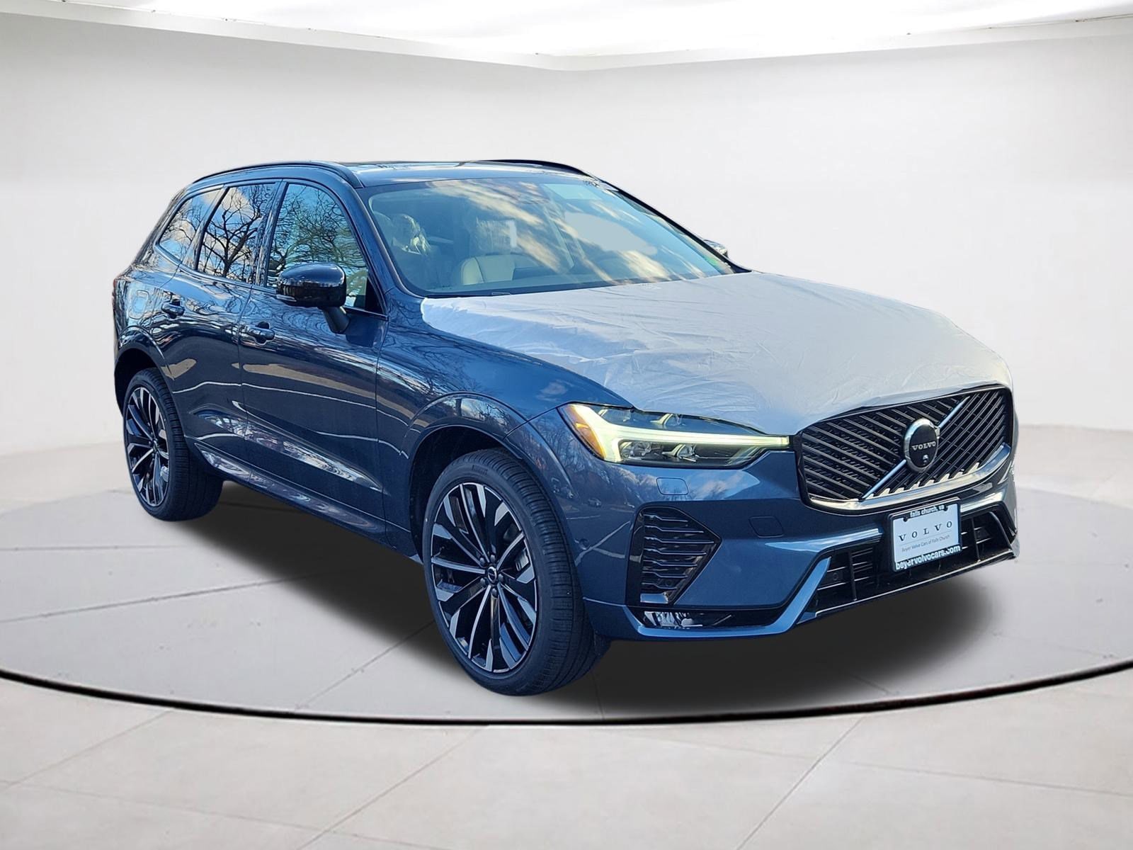 2026 Volvo XC60 Ultra's photo