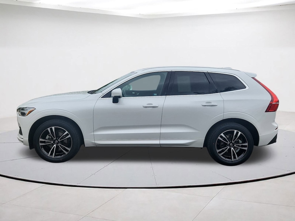 Used 2021 Volvo XC60 T5 Momentum SUV