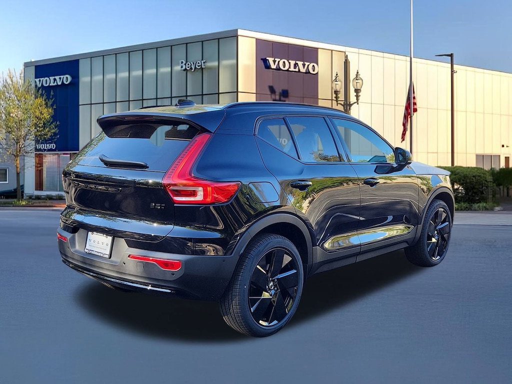 New 2026 Volvo XC40 B5 Ultra Black Edition SUV