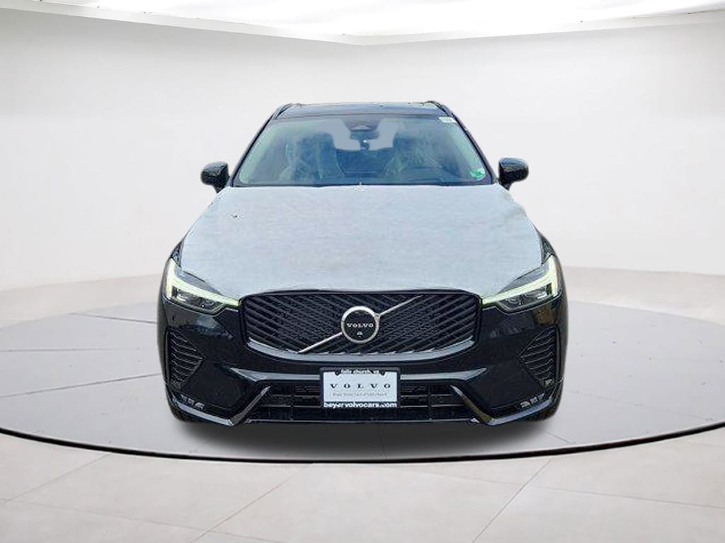 New 2026 Volvo XC60 B5 Ultra SUV