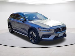 2026 Volvo V60 Cross Country B5 Ultra AWD Wagon