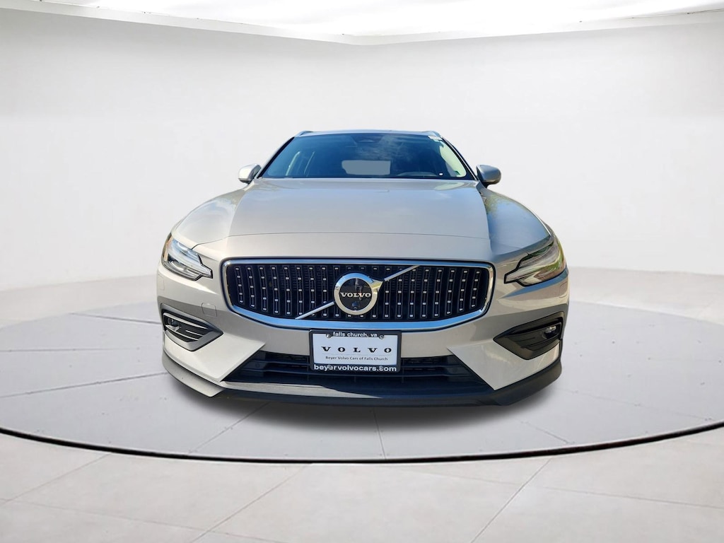 Certified 2025 Volvo V60 Cross Country B5 Plus Wagon