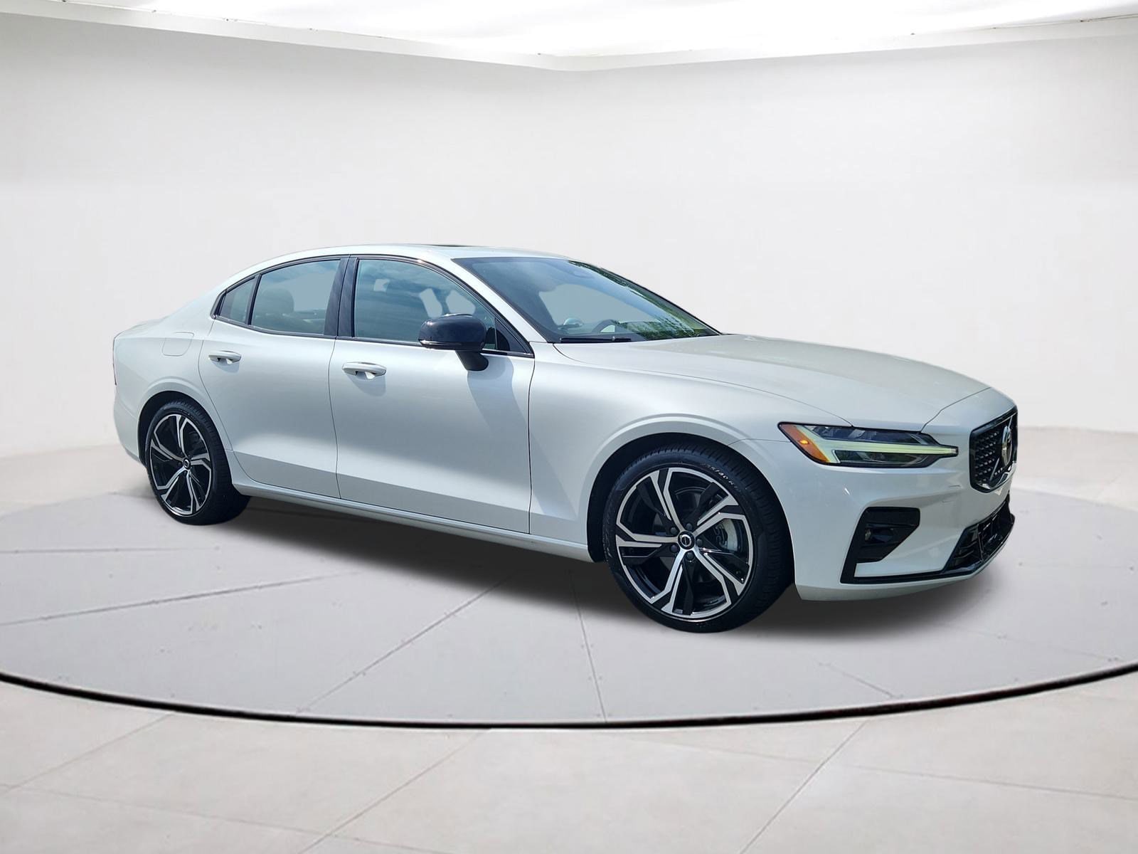 2024 Volvo S60