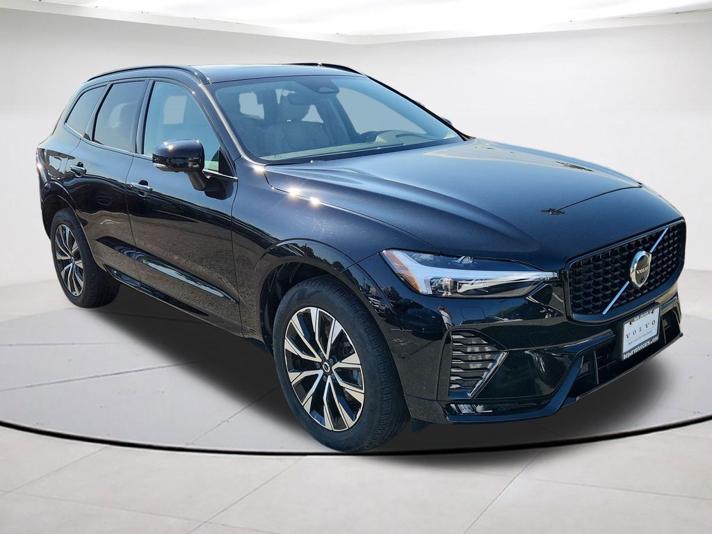2024 Volvo XC60 B5 Plus Dark Theme AWD's photo
