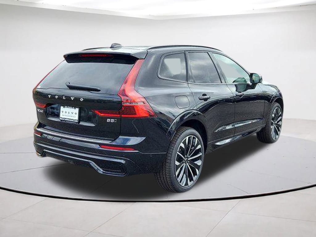 New 2026 Volvo XC60 B5 Ultra SUV