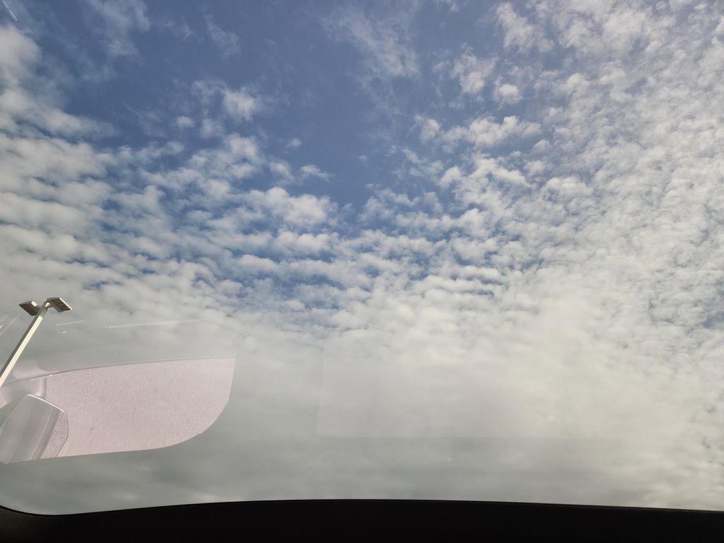 2025 Volvo EX30 Plus - Photo 22