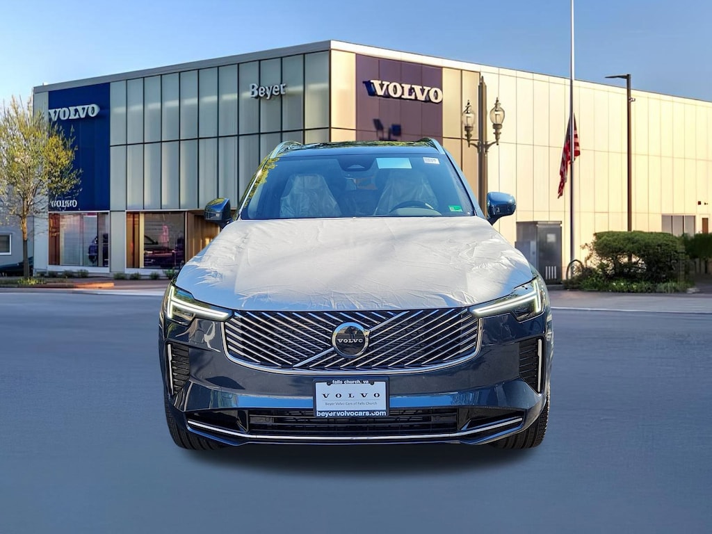 New 2026 Volvo XC90 B6 Core SUV