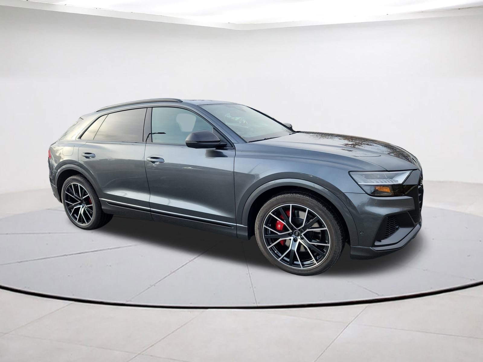 2023 Audi SQ8 Prestige's photo