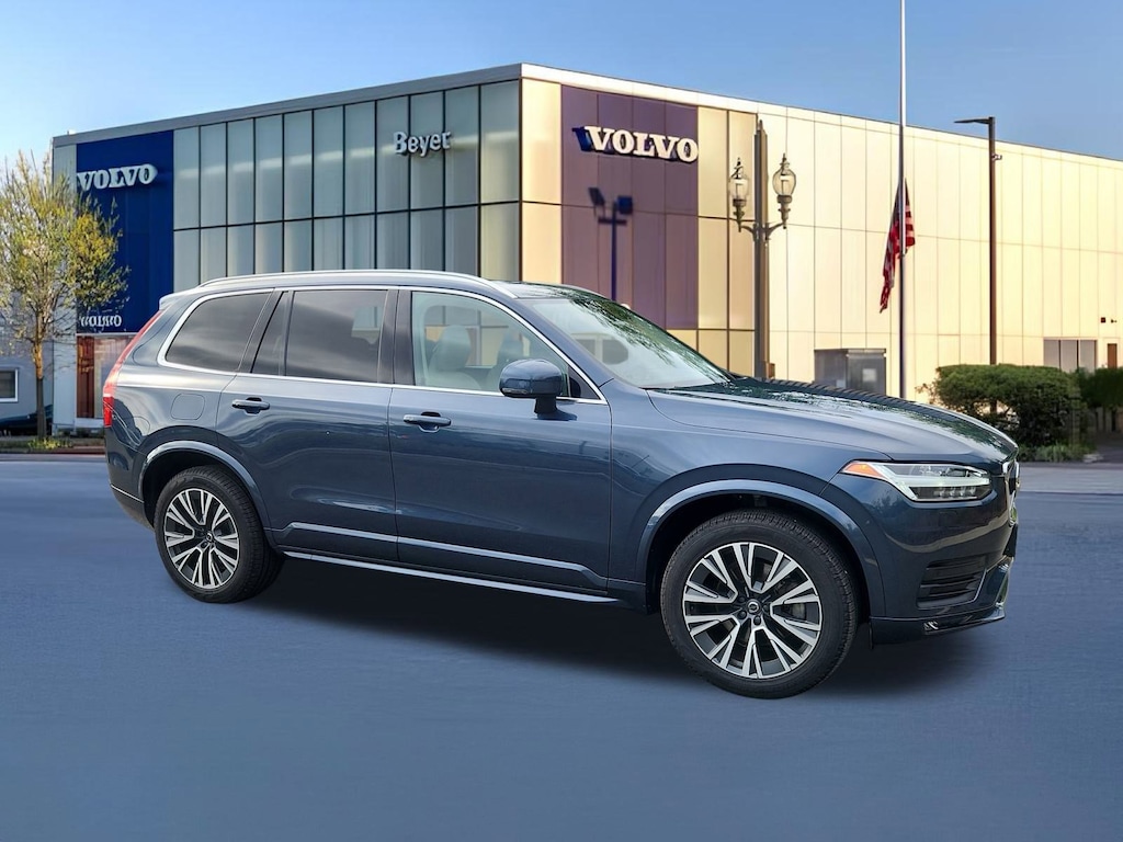 Used 2021 Volvo XC90 T6 Momentum 7 Passenger SUV