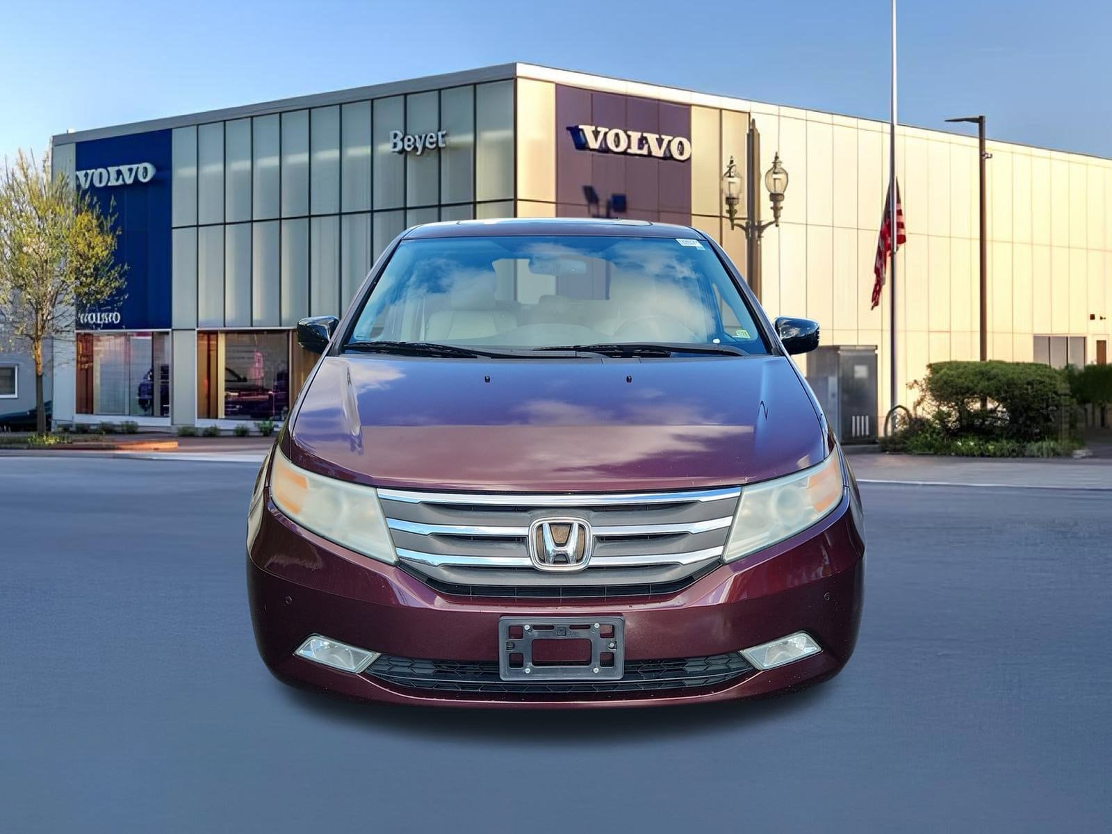 Used 2013 Honda Odyssey Touring with VIN 5FNRL5H9XDB039510 for sale in Falls Church, VA