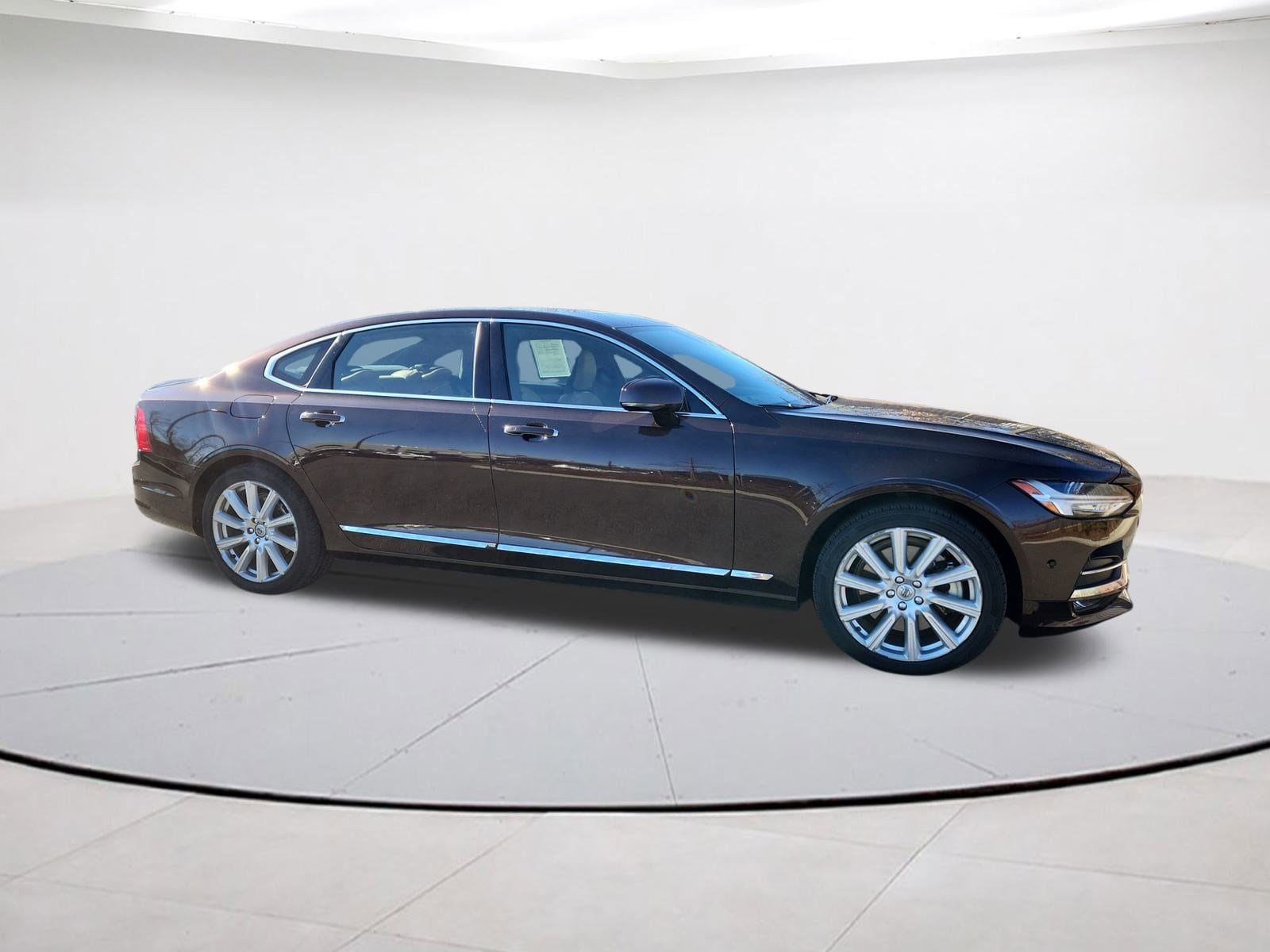 2018 Volvo S90 Inscription's photo