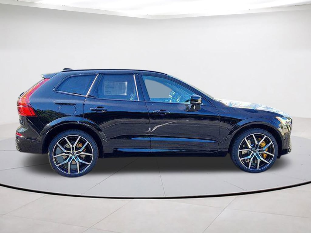 New 2026 Volvo XC60 plug-in hybrid T8 Polestar Engineered SUV