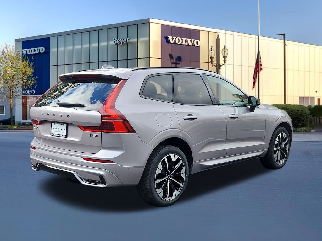 New 2026 Volvo XC60 B5 Ultra SUV