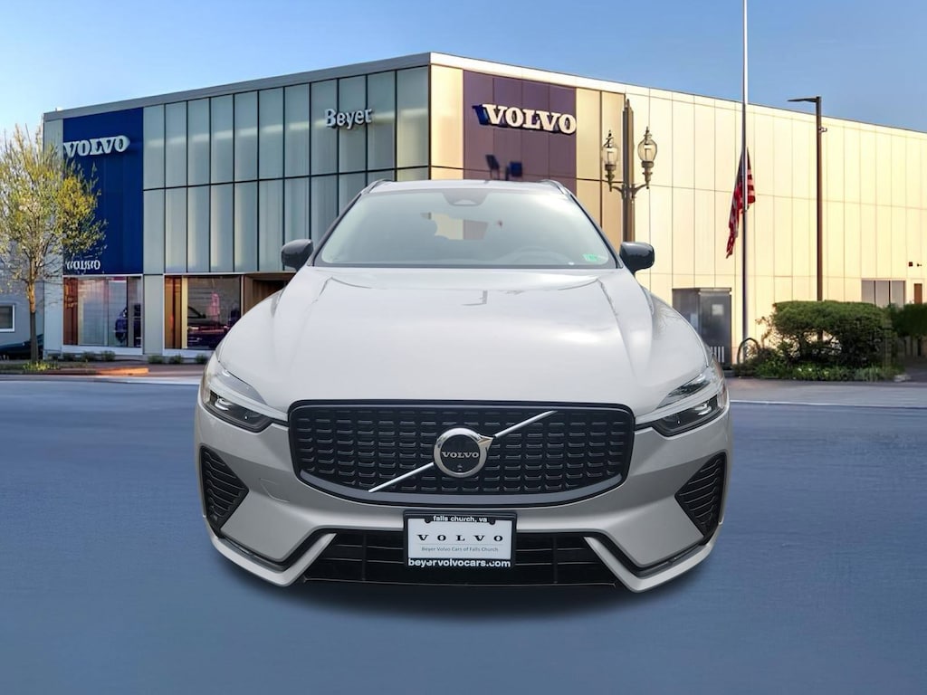 Used 2025 Volvo XC60 B5 Plus SUV