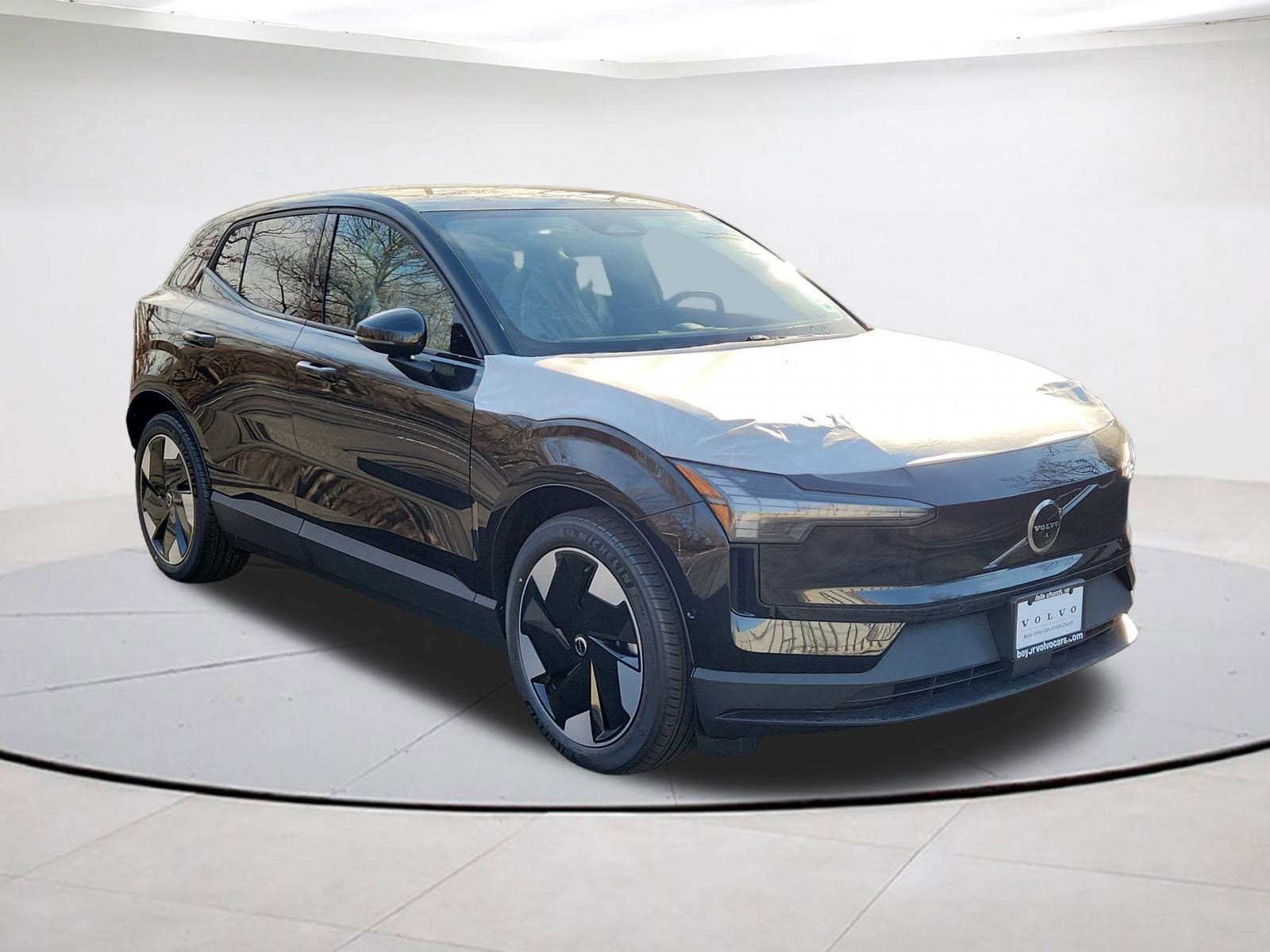 2025 Volvo EX30 Ultra's photo