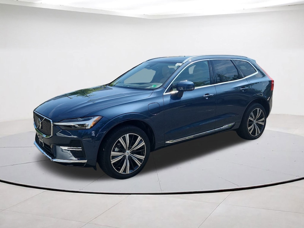 Certified 2023 Volvo XC60 Recharge Plug-In Hybrid Ultimate Bright SUV