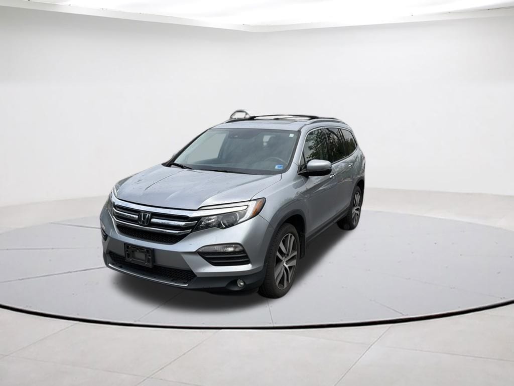 2017 Honda Pilot 4WD Elite's photo