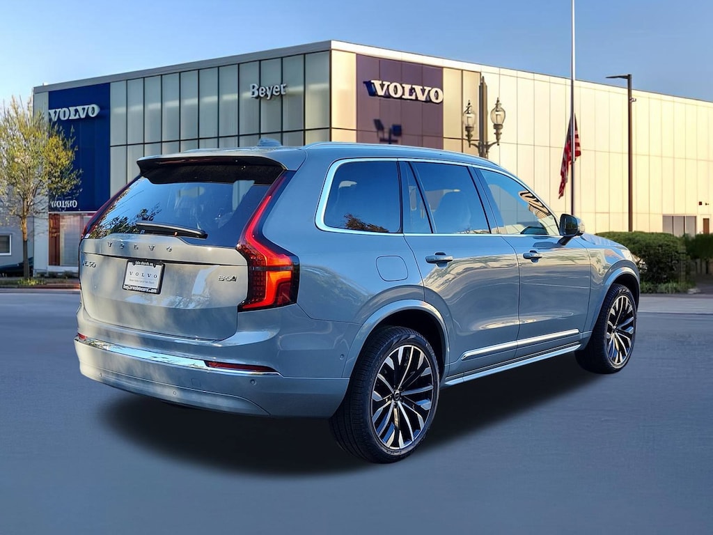 New 2026 Volvo XC90 B6 Plus 7-Seater SUV