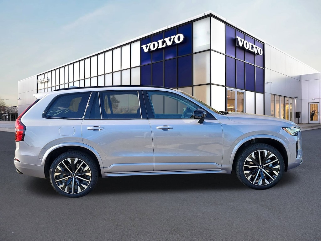 New 2026 Volvo XC90 B6 Ultra Dark Theme 7-Seater SUV