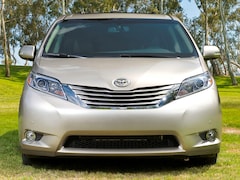 2015 Toyota Sienna L Minivan/Van