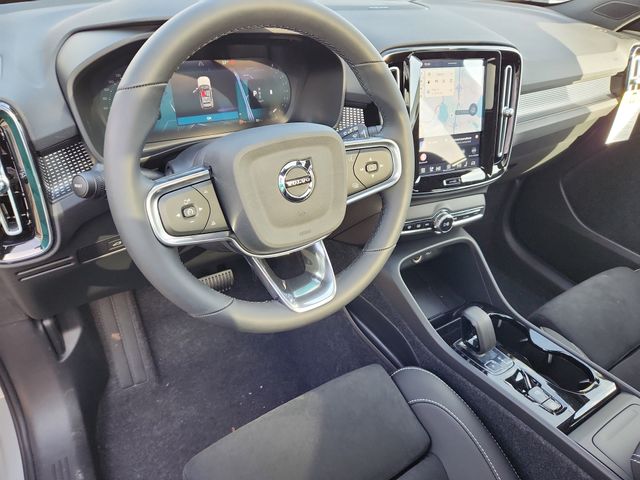 2026 Volvo XC40 Ultra Black Edition - Photo 10