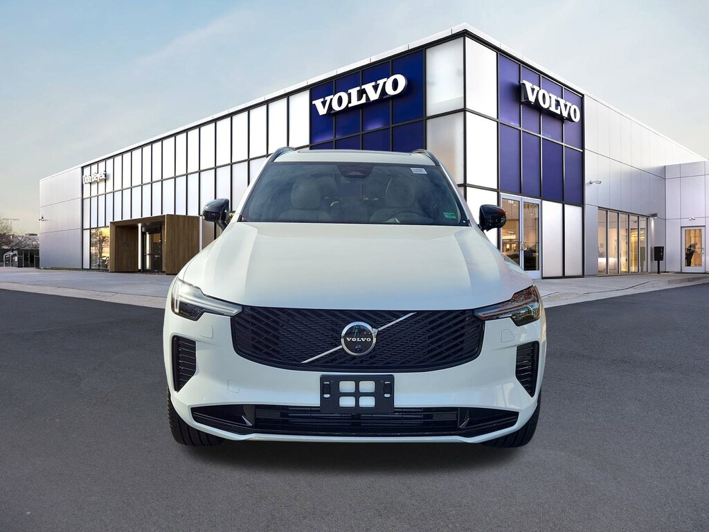 New 2026 Volvo XC90 plug-in hybrid T8 Ultra Dark Theme 7-Seater SUV