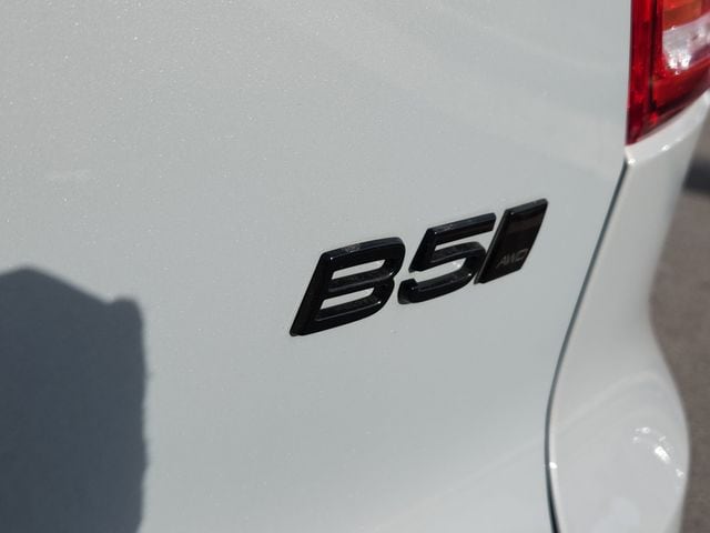 2026 Volvo XC40 Ultra Black Edition - Photo 6