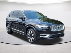 2023 Volvo XC90 Recharge Plug-In Hybrid Ultimate SUV