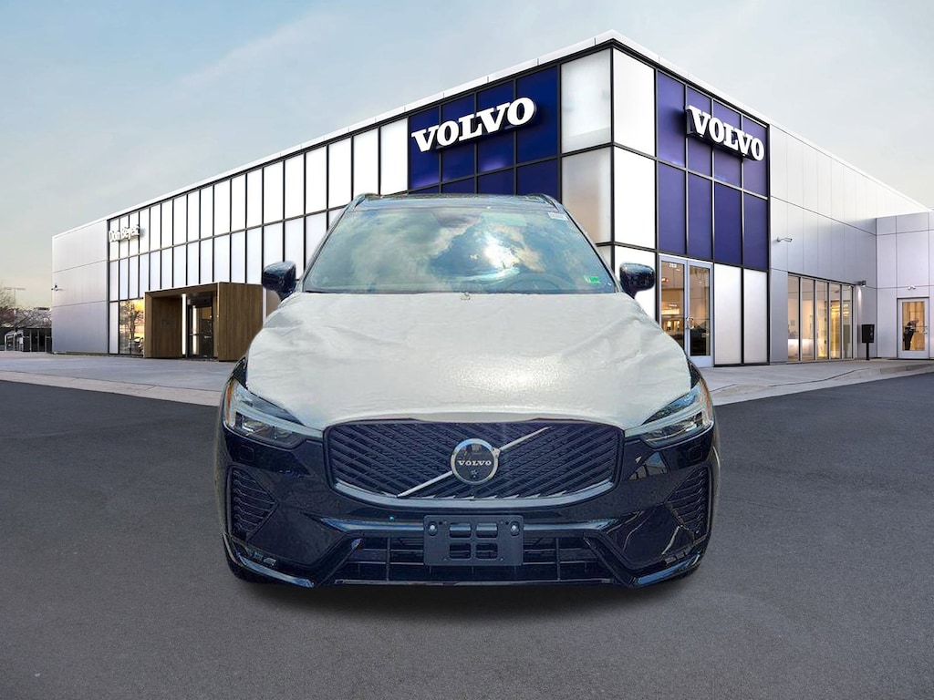 New 2026 Volvo XC60 B5 Plus SUV