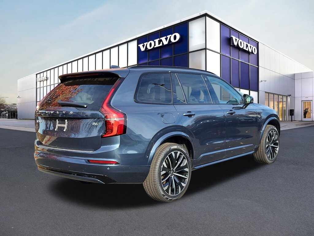 New 2026 Volvo XC90 B6 Ultra Dark Theme 7-Seater SUV