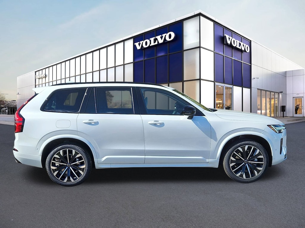 New 2026 Volvo XC90 B6 Ultra Dark Theme 6-Seater SUV