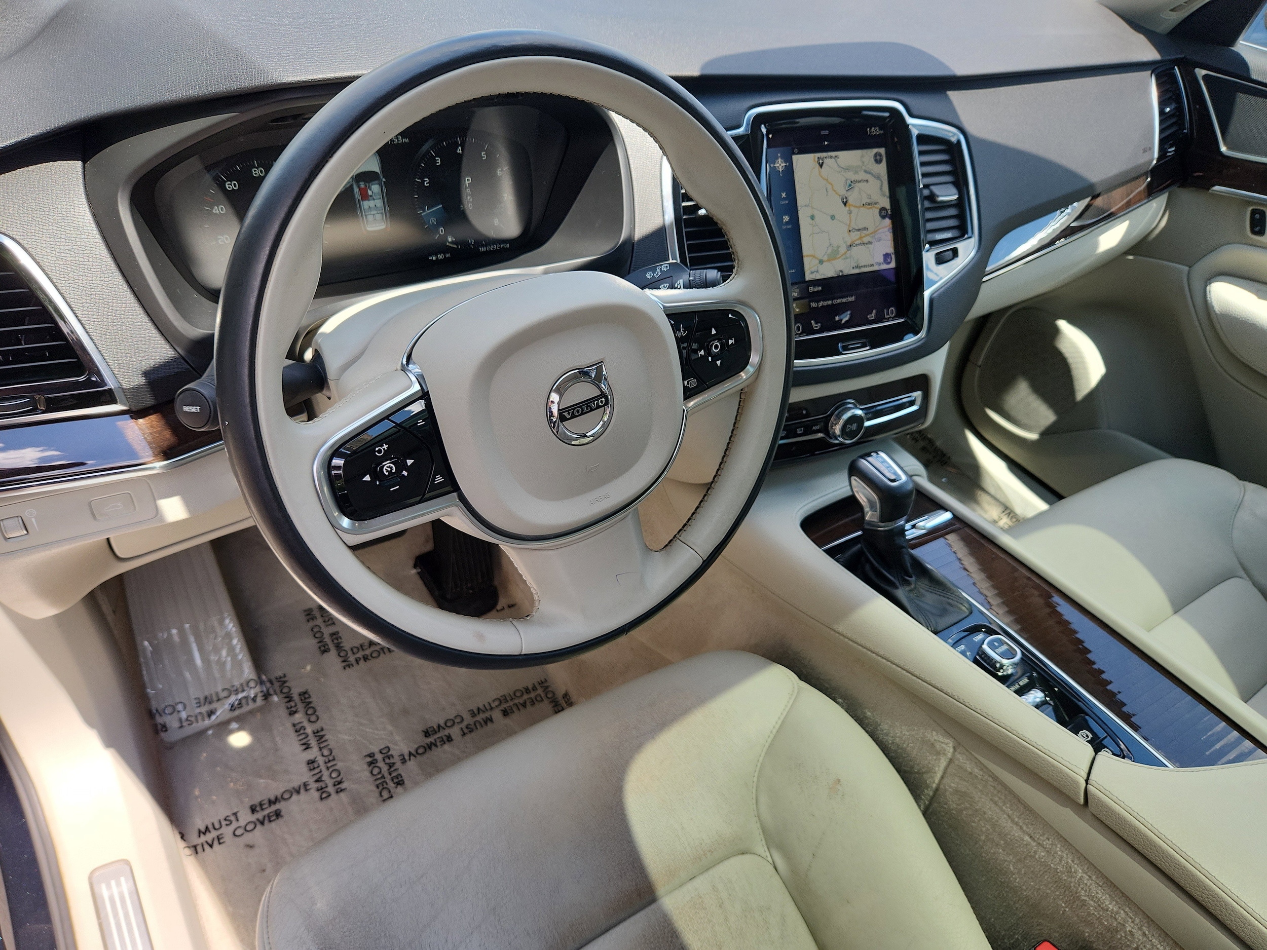 Used 2016 Volvo XC90 Momentum with VIN YV4A22PK5G1043297 for sale in Dulles, VA