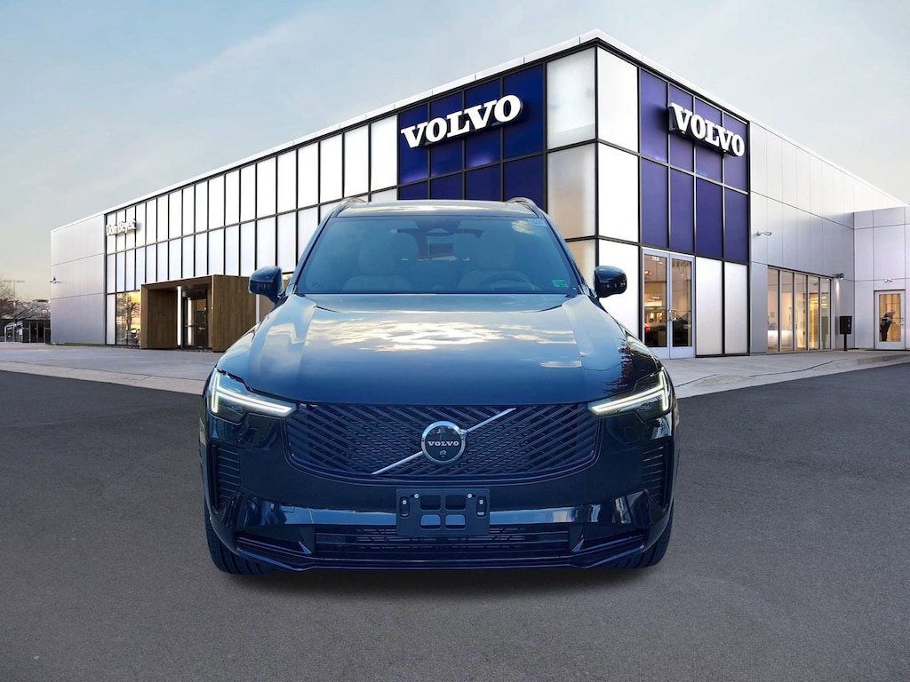 New 2026 Volvo XC90 B6 Ultra Dark Theme 7-Seater SUV