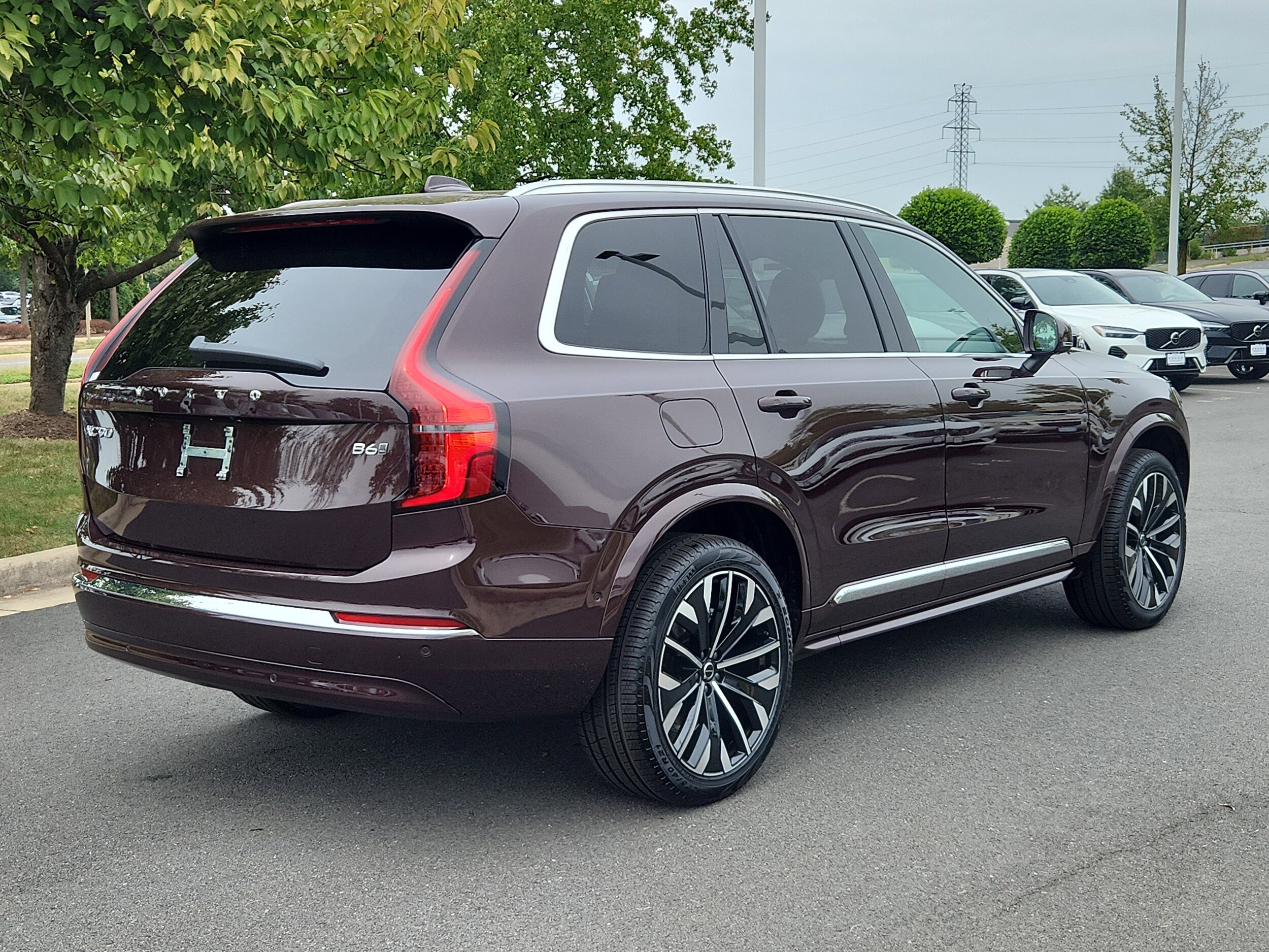 2026 Volvo XC90 Plus photo 4