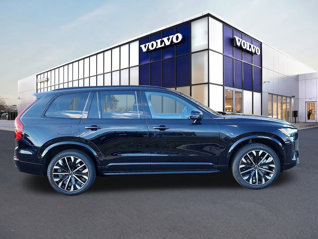 New 2026 Volvo XC90 B6 Ultra Dark Theme 7-Seater SUV