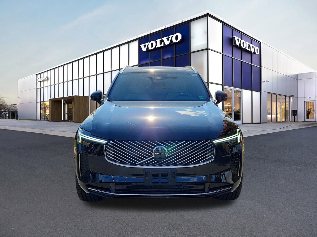 New 2026 Volvo XC90 B6 Plus 7-Seater SUV