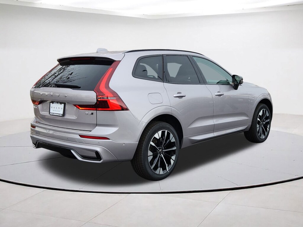 New 2026 Volvo XC60 B5 Plus SUV